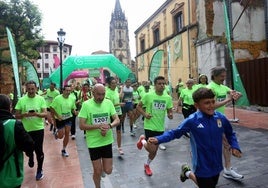 Oviedo, en marcha contra el cáncer: las imágenes de la carrera solidaria