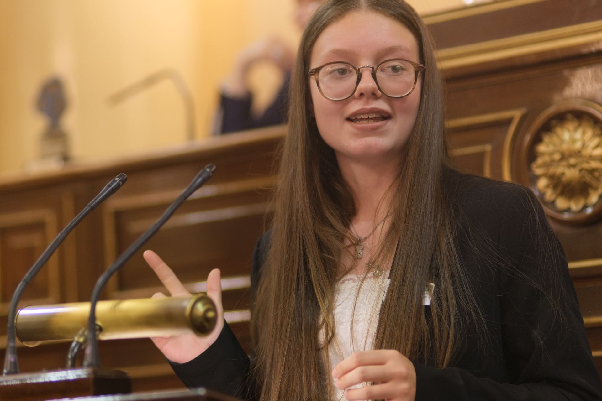 Los estudiantes del occidente asturiano visitan el Senado