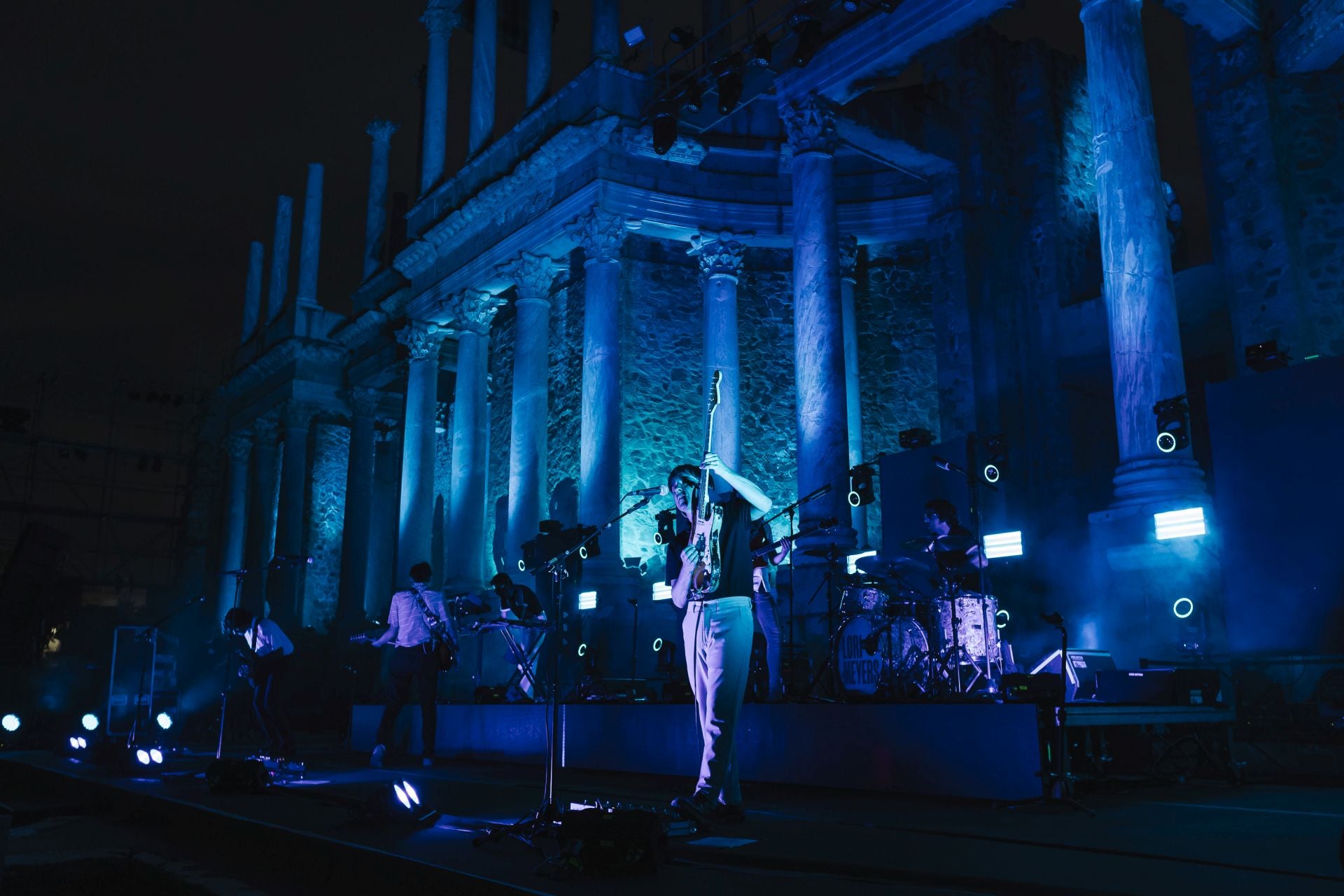 Fotos | Así ha sido el concierto de Lori Meyers en el Teatro Romano de Mérida
