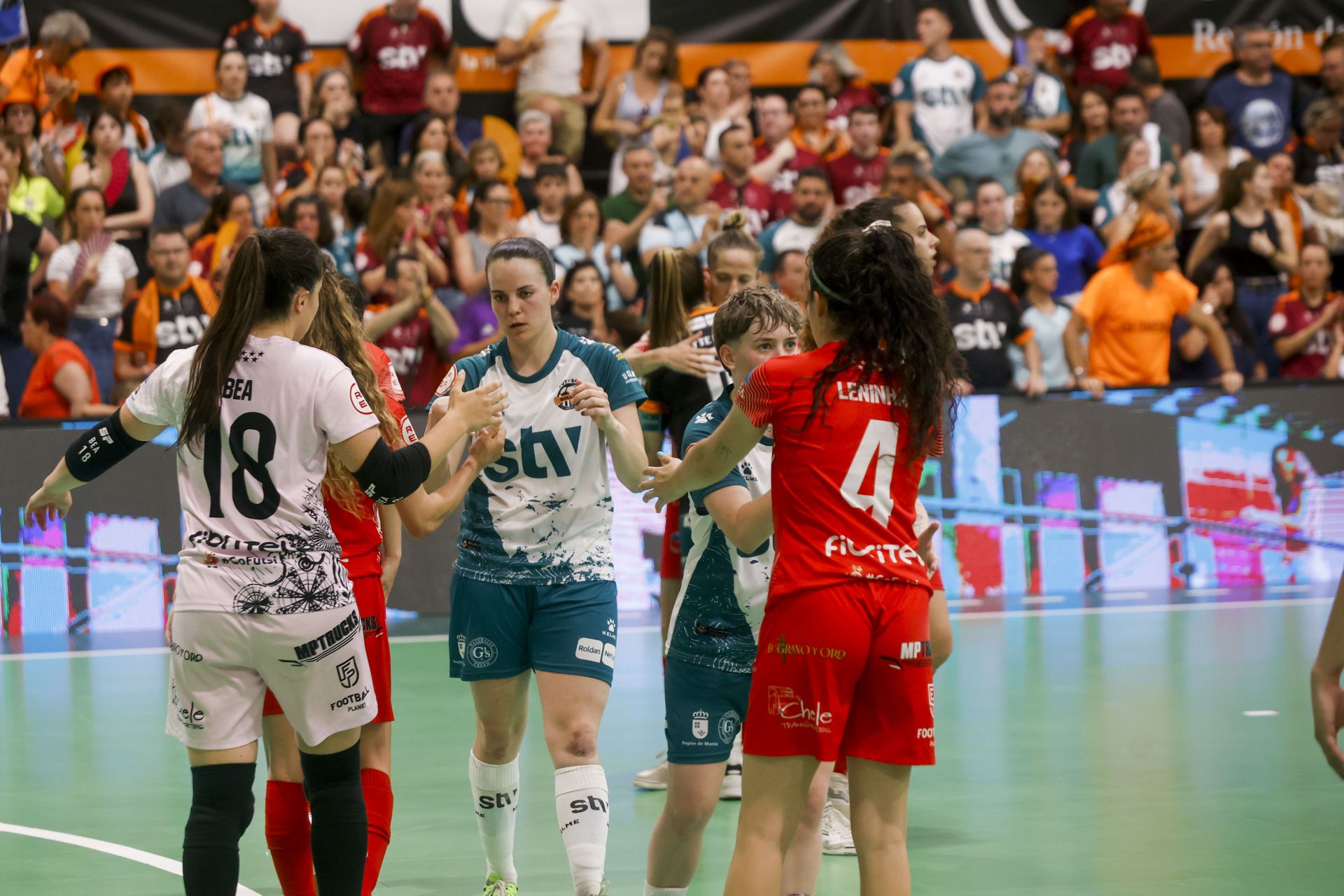Las imágenes del partido entre el STV Roldán y el Futsi Navalcarnero